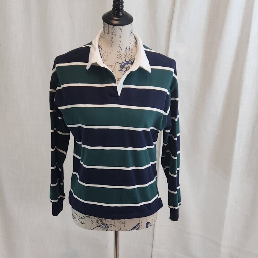 Henley shirt. Classic colors and style. Worn a few times. Size S